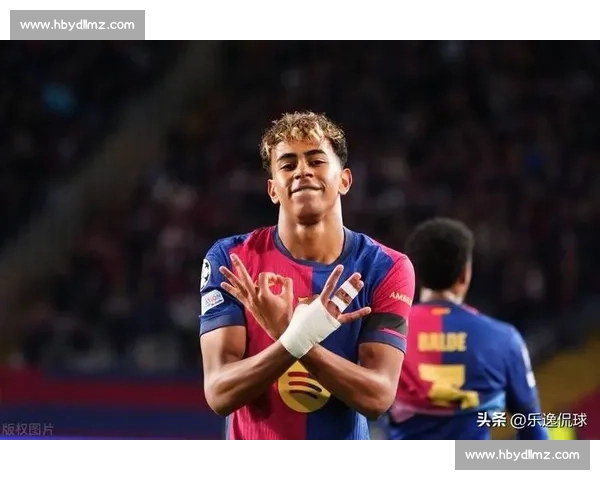 巴萨新星亚马尔恋上 30 岁网红:13 岁年龄差引爆舆论